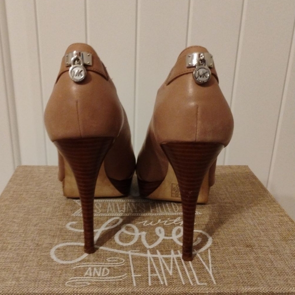 Michael kors Women's Hamilton Open Toe Heels Tan Sz-11M - Picture 3 of 15